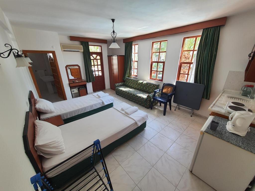 Cleopatra Aqua Apart Otel *